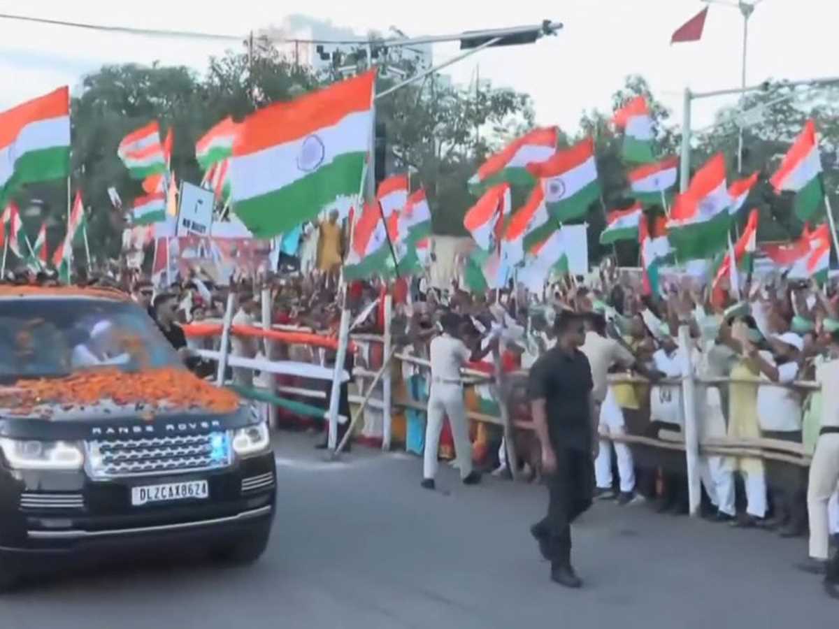 पटना : पीएम मोदी के रोड शो में उमड़ा जनसैलाब, आम जनमानस का दिखा उत्साह